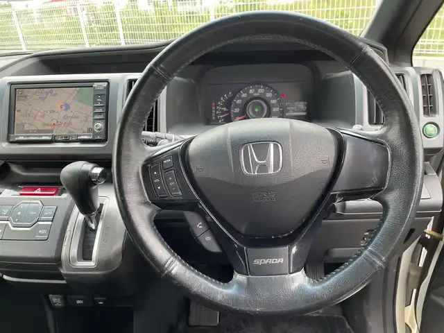 ホンダ ステップワゴン スパーダ Z HDDナビED 大阪府 2011(平23)年 14.7万km プレミアムホワイトパール ”(株)IDOMが運営する【じしゃロン堺店】の自社ローン専用車両になります。/こちらは現金またはオートローンご利用時の価格です。自社ローンご希望の方は別途その旨お申付け下さい”