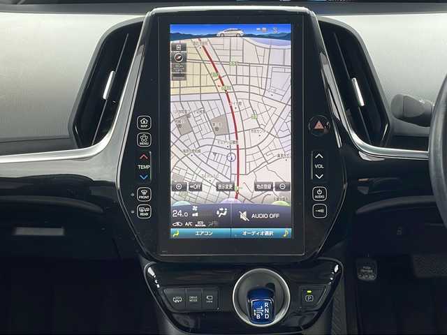 トヨタ プリウス ＰＨＶ A ナビパッケージ 青森県 2019(令1)年 18万km ホワイトパールクリスタルシャイン 4WD/寒冷地仕様/純正ナビ・フルセグTV/Bluetooth・USB・AUX/パノラミックビューモニター/運転席パワーシート/前席シートヒーター/ステアリングヒーター/ヘッドアップディスプレイ/セーフティセンス/プリクラッシュセーフティ/レーダークルーズコントロール/レーンディパーチャーアラート/アダプティブハイビーム/ブラインドスポットモニター/シンプルインテリジェントパーキングアシスト/AC100V1500W/ビルトインETC2.0/LEDヘッドライト/LEDフォグランプ/LEDリアフォグランプ/TRDフロントスポイラー