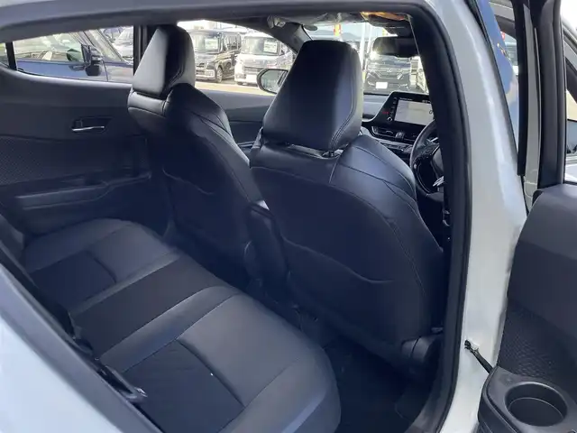 トヨタ Ｃ－ＨＲ G モード ネロ セーフティプラス 島根県 2021(令3)年 7.3万km ホワイトパールクリスタルシャイン 登録時走行距離72753Km/ワンオーナー/取扱い説明書（車/ナビ)/純正ナビ(AM/FM/Bluetooth）/追従型クルーズコントロール/全周囲カメラ/ハーフレザー/シートヒーター/純正フロアマット/コーナーセンサー/横滑り防止装置/レーンアシスト/三眼LEDライト/ビルドインETC/純正アルミ１８インチ