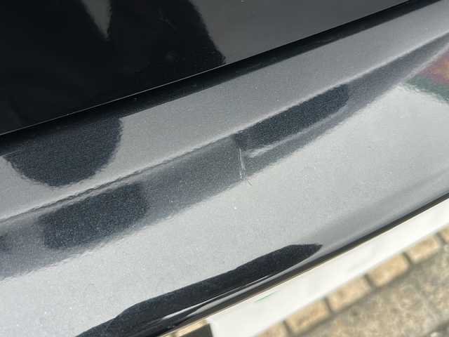 マツダ マツダ３セダン 20S プロアクティブ ツーリングS 静岡県 2020(令2)年 3.1万km ジェットブラックマイカ 純正ナビ/・FM/AM/・Bluetooth/・USB/・CD/DVD/・メモリーオーディオ/・フルセグTV/・HDMI/主要装備/・３６０°ビューモニター/・運転席+助手席シートヒーター/・ステリングヒーター/・ヘッドアップディスプレイ/・ＥＴＣ/・追従クルコン/・ＭＴモード付ＡＴ/・パドルシフト/・コーナーセンサー/・ｉ－ｓｔｏｐ/・ＢＳＭ/・レーンキープアシスト/・横滑り防止装置/・運転席パワーシート/・スマートブレーキサポート