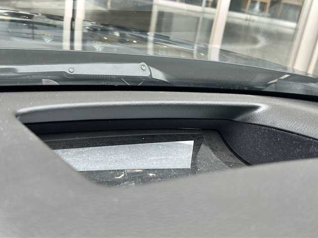マツダ マツダ３セダン 20S プロアクティブ ツーリングS 静岡県 2020(令2)年 3.1万km ジェットブラックマイカ 純正ナビ/・FM/AM/・Bluetooth/・USB/・CD/DVD/・メモリーオーディオ/・フルセグTV/・HDMI/主要装備/・３６０°ビューモニター/・運転席+助手席シートヒーター/・ステリングヒーター/・ヘッドアップディスプレイ/・ＥＴＣ/・追従クルコン/・ＭＴモード付ＡＴ/・パドルシフト/・コーナーセンサー/・ｉ－ｓｔｏｐ/・ＢＳＭ/・レーンキープアシスト/・横滑り防止装置/・運転席パワーシート/・スマートブレーキサポート