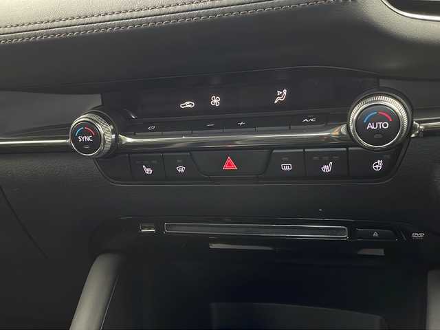 マツダ マツダ３セダン 20S プロアクティブ ツーリングS 栃木県 2020(令2)年 3.1万km ジェットブラックマイカ 純正ナビ/・FM/AM/・Bluetooth/・USB/・CD/DVD/・メモリーオーディオ/・フルセグTV/・HDMI/主要装備/・３６０°ビューモニター/・運転席+助手席シートヒーター/・ステリングヒーター/・ヘッドアップディスプレイ/・ＥＴＣ/・追従クルコン/・ＭＴモード付ＡＴ/・パドルシフト/・コーナーセンサー/・ｉ－ｓｔｏｐ/・ＢＳＭ/・レーンキープアシスト/・横滑り防止装置/・運転席パワーシート/・スマートブレーキサポート