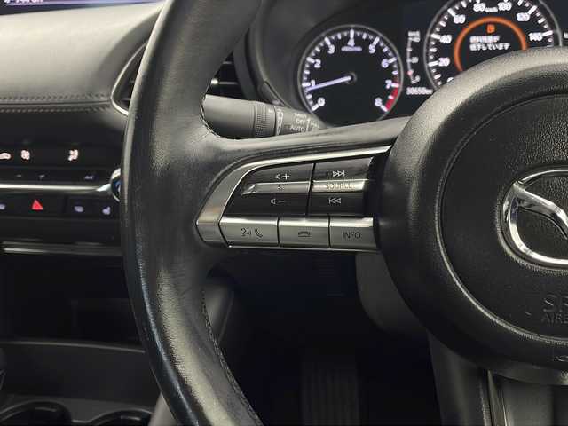 マツダ マツダ３セダン 20S プロアクティブ ツーリングS 栃木県 2020(令2)年 3.1万km ジェットブラックマイカ 純正ナビ/・FM/AM/・Bluetooth/・USB/・CD/DVD/・メモリーオーディオ/・フルセグTV/・HDMI/主要装備/・３６０°ビューモニター/・運転席+助手席シートヒーター/・ステリングヒーター/・ヘッドアップディスプレイ/・ＥＴＣ/・追従クルコン/・ＭＴモード付ＡＴ/・パドルシフト/・コーナーセンサー/・ｉ－ｓｔｏｐ/・ＢＳＭ/・レーンキープアシスト/・横滑り防止装置/・運転席パワーシート/・スマートブレーキサポート