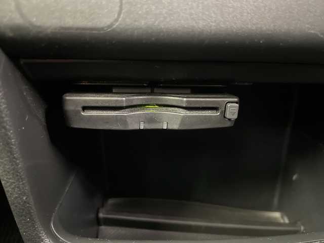 ホンダ Ｎ ＢＯＸ カスタム SSパッケージ 埼玉県 2014(平26)年 4.4万km ポリッシュドメタルメタリック 純正SDナビ/　（FM/AM/BT/iPod/AUX/CD/DVD）/バックカメラ/両側パワースライドドア/シティブレーキアクティブシステム/フルセグテレビ/ETC/プッシュスタート/オートHIDヘッドライト/純正フロアマット