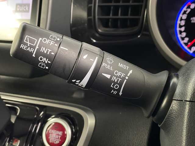 ホンダ Ｎ ＢＯＸ カスタム SSパッケージ 埼玉県 2014(平26)年 4.4万km ポリッシュドメタルメタリック 純正SDナビ/　（FM/AM/BT/iPod/AUX/CD/DVD）/バックカメラ/両側パワースライドドア/シティブレーキアクティブシステム/フルセグテレビ/ETC/プッシュスタート/オートHIDヘッドライト/純正フロアマット