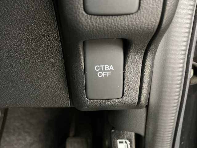 ホンダ Ｎ ＢＯＸ カスタム SSパッケージ 埼玉県 2014(平26)年 4.4万km ポリッシュドメタルメタリック 純正SDナビ/　（FM/AM/BT/iPod/AUX/CD/DVD）/バックカメラ/両側パワースライドドア/シティブレーキアクティブシステム/フルセグテレビ/ETC/プッシュスタート/オートHIDヘッドライト/純正フロアマット