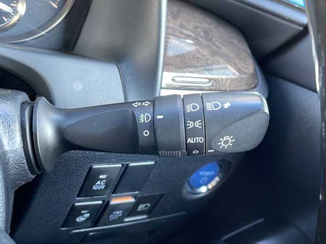 トヨタ アルファードハイブリット エグゼクティブ ラウンジ S 福岡県 2020(令2)年 5.8万km ブラック ディーラーオプションナビ/JBLサウンド/HDMI接続/フリップダウンモニター/バックカメラ/サンルーフ/デジタルインナーミラー/モデリスタエアロ/シートヒーター/エアーシート/D/Nパワーシート/純正17インチアルミホイール/両側パワースライドドア/純正フロアマット