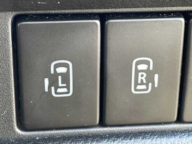 スズキ スペーシア HYBRID X 茨城県 2019(平31)年 4万km ブルーイッシュブラックパール3 社外SDナビ(Bluetooth、CD/DVD/フルセグTV)/シートヒーター/ETC/横滑り防止装置/コーナーセンサー/レーンキープアシスト/HIDオートライト/衝突被害軽減システム/サイドエアバッグ/アイドリングストップ/スマートキー/冷房AAC/USB入力端子/両側パワースライドドア/純正フロアマット/14インチ純正アルミホイール