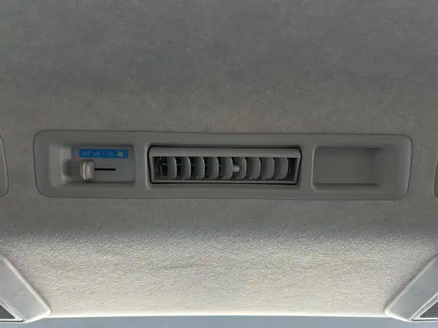 トヨタ ハイエース GL ロング 群馬県 2009(平21)年 8.9万km ブラックマイカ 純正HDDナビ（NHDT-W58）/　CD/DVD/SD/HDD/AUX/ワンセグTV/ETC/レーダー探知機ZERO300V/AC100V/片側パワースライドドア/電動格納ミラー/ライトレベライザー/リモコンキー/純正フロアマット/純正ドアバイザー/保証書/取扱説明書