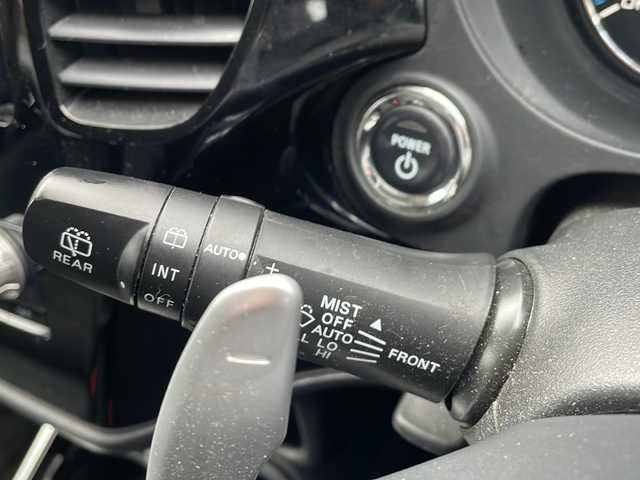 三菱 アウトランダー ＰＨＥＶ G 秋田県 2020(令2)年 9.4万km アメジストブラック SDナビ　GCX７７９W/CD　DVD　Bluetooth　DTV　SD　ラジオ/全周囲カメラ/ETC/LDW（車線逸脱警報）/アダプティブ・クルーズ・コントロール/衝突軽減ブレーキサポート/パワーバックドア/前席パワーシート/前席シートヒーター/ハーフレザーシート/ハイビームアシスト/オートライト/フォグランプ/ハンドルヒーター/BSM（ブラインドスポットモニター）/純正AWサマータイヤ積み込み