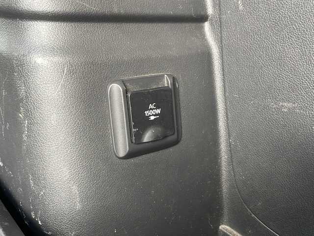 三菱 アウトランダー ＰＨＥＶ G 秋田県 2020(令2)年 9.4万km アメジストブラック SDナビ　GCX７７９W/CD　DVD　Bluetooth　DTV　SD　ラジオ/全周囲カメラ/ETC/LDW（車線逸脱警報）/アダプティブ・クルーズ・コントロール/衝突軽減ブレーキサポート/パワーバックドア/前席パワーシート/前席シートヒーター/ハーフレザーシート/ハイビームアシスト/オートライト/フォグランプ/ハンドルヒーター/BSM（ブラインドスポットモニター）/純正AWサマータイヤ積み込み