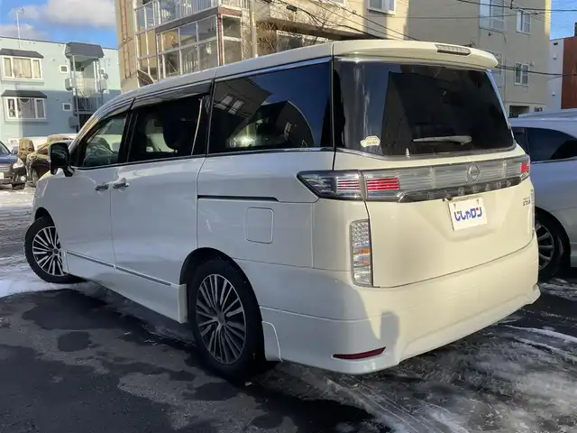 日産 エルグランド 250ハイウェイスター 道央・札幌 2014(平26)年 13万km ブリリアントホワイトパール (株)IDOMが運営する【じしゃロン札幌豊平店】の自社ローン対象車両になります。こちらは現金ご利用時の価格です。/自社ローンご希望の方は別途その旨お申付け下さい。/プッシュスタート/純正ナビ・フルセグTV/バックカメラ/純正フリップダウンモニター/左側パワースライドドア/ETC