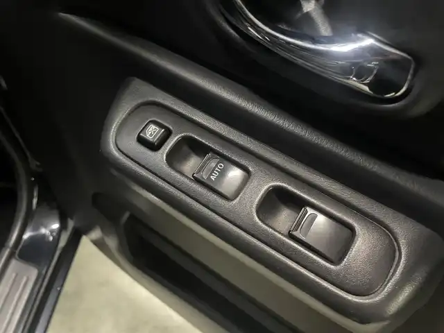 スズキ ジムニー ランドベンチャー 新潟県 2016(平28)年 4.6万km ブルーイッシュブラックパール3 リモコンキー/ケンウッドメモリナビ(MDV-Z704)/　BT/フルセグ/CD/DVD/バックカメラ/４WD/ドラレコ/運転席シートヒーター/ETC/革巻きステアリング/LEDヘッドライト/純正フロアマット/バイザー/ウインカーミラー