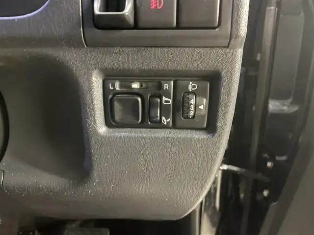 スズキ ジムニー ランドベンチャー 新潟県 2016(平28)年 4.6万km ブルーイッシュブラックパール3 リモコンキー/ケンウッドメモリナビ(MDV-Z704)/　BT/フルセグ/CD/DVD/バックカメラ/４WD/ドラレコ/運転席シートヒーター/ETC/革巻きステアリング/LEDヘッドライト/純正フロアマット/バイザー/ウインカーミラー