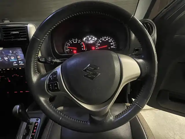 スズキ ジムニー ランドベンチャー 新潟県 2016(平28)年 4.6万km ブルーイッシュブラックパール3 リモコンキー/ケンウッドメモリナビ(MDV-Z704)/　BT/フルセグ/CD/DVD/バックカメラ/４WD/ドラレコ/運転席シートヒーター/ETC/革巻きステアリング/LEDヘッドライト/純正フロアマット/バイザー/ウインカーミラー