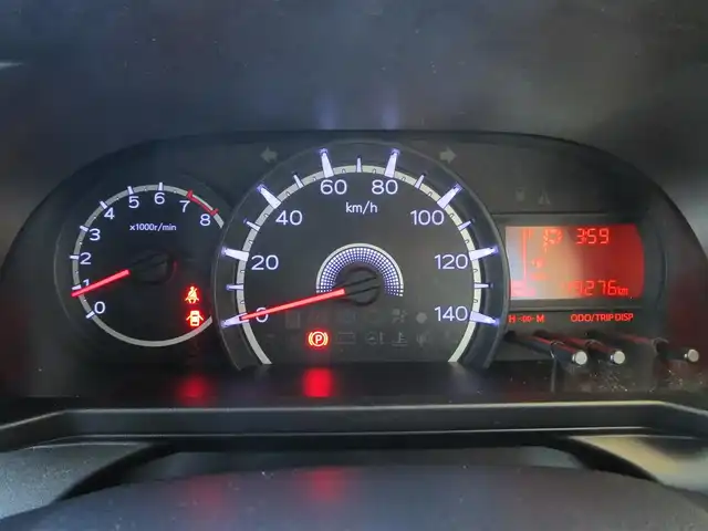 ダイハツ ムーヴ X SAⅡ 岡山県 2017(平29)年 5万km ブラックマイカメタリック 【 Smart Assist II 】/・衝突警報機能（対車両・対歩行者）/・衝突回避支援ブレーキ/・誤発進抑制機能/・後方誤発進抑制機能/・車線逸脱警報/・先行車発進お知らせ機能/ワンオーナー/社外メモリーナビ/ワンセグテレビ/バックカメラ/DVD再生可能/リアソナー/社外フロアマット/純正14AW/スマートキー2個/プッシュスタート