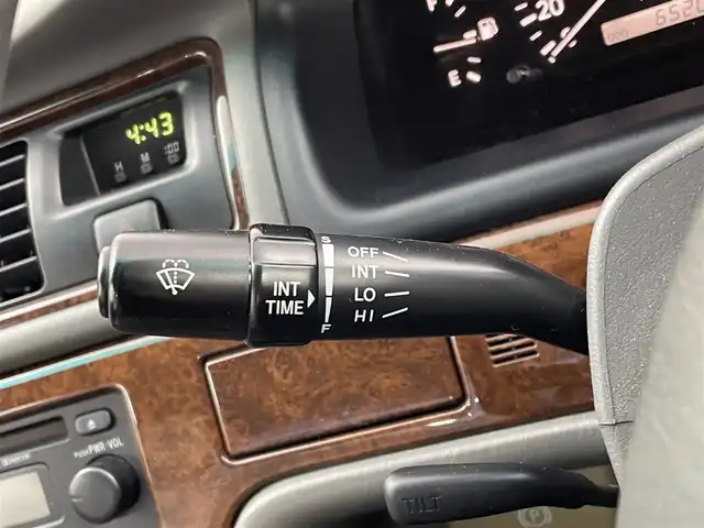 トヨタ チェイサー アバンテ 埼玉県 2000(平12)年 6.6万km ダークグレーマイカメタリック 純正オーディオ　ＣＤ再生　オートエアコン　電動格納ミラー　純正フロアマット　パワーシート　パワーステアリング　パワーウィンドウ　リモコンキー　オートライト