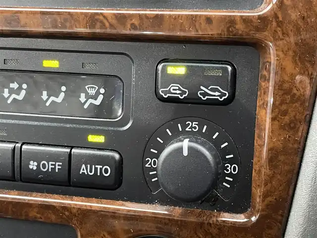 トヨタ チェイサー アバンテ 埼玉県 2000(平12)年 6.6万km ダークグレーマイカメタリック 純正オーディオ　ＣＤ再生　オートエアコン　電動格納ミラー　純正フロアマット　パワーシート　パワーステアリング　パワーウィンドウ　リモコンキー　オートライト