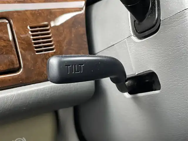 トヨタ チェイサー アバンテ 埼玉県 2000(平12)年 6.6万km ダークグレーマイカメタリック 純正オーディオ　ＣＤ再生　オートエアコン　電動格納ミラー　純正フロアマット　パワーシート　パワーステアリング　パワーウィンドウ　リモコンキー　オートライト