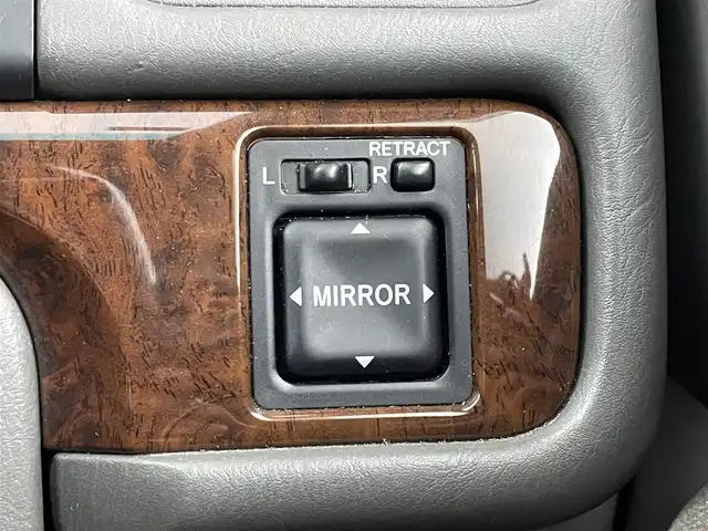 トヨタ チェイサー アバンテ 埼玉県 2000(平12)年 6.6万km ダークグレーマイカメタリック 純正オーディオ　ＣＤ再生　オートエアコン　電動格納ミラー　純正フロアマット　パワーシート　パワーステアリング　パワーウィンドウ　リモコンキー　オートライト