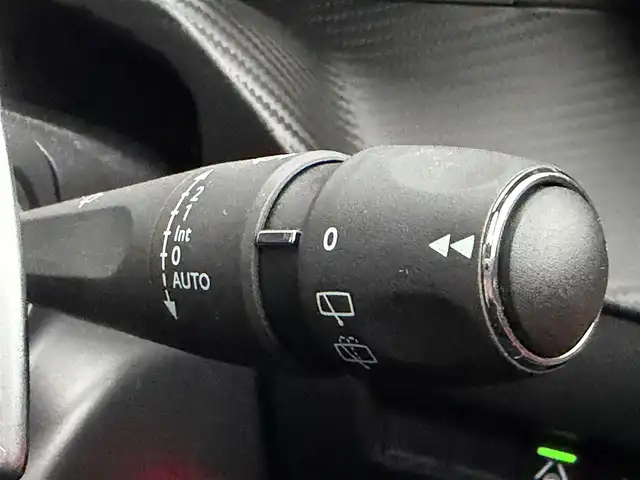 プジョー プジョー ２００８ GT ブルー HDi 静岡県 2022(令4)年 1.1万km ヴァーティゴブルー パノラミックサンルーフ/ハーフレザーシート/シートヒーター/ディスプレイオーディオ/CarPlay/AndroidAuto/バックカメラ/ACC/LKA/BSM/LEDヘッドライト/ドライブモード/インテリジェントハイビーム/ETC
