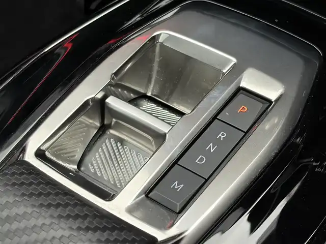 プジョー プジョー ２００８ GT ブルー HDi 静岡県 2022(令4)年 1.1万km ヴァーティゴブルー パノラミックサンルーフ/ハーフレザーシート/シートヒーター/ディスプレイオーディオ/CarPlay/AndroidAuto/バックカメラ/ACC/LKA/BSM/LEDヘッドライト/ドライブモード/インテリジェントハイビーム/ETC