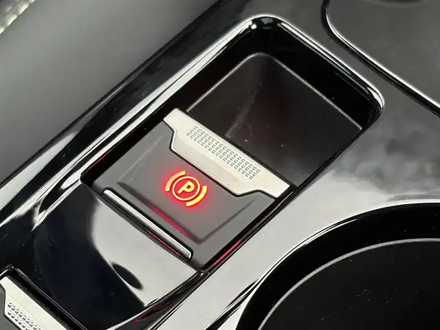 プジョー プジョー ２００８ GT ブルー HDi 静岡県 2022(令4)年 1.1万km ヴァーティゴブルー パノラミックサンルーフ/ハーフレザーシート/シートヒーター/ディスプレイオーディオ/CarPlay/AndroidAuto/バックカメラ/ACC/LKA/BSM/LEDヘッドライト/ドライブモード/インテリジェントハイビーム/ETC