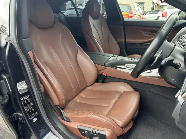 ＢＭＷ ＢＭＷ ６４０ｉ グランクーペ Mスポーツ 福島県 2014(平26)年 6.3万km カーボンブラックM サンルーフ/インテリジェントセーフティ/クルーズコントロール/茶革シート/パワーシート/シートヒーター /純正ナビ/バックカメラ/フルセグTV/ミラー一体型ETC/コンフォートアクセス/キセノンオートライト/オートホールド /パドルシフト/アイドリングストップ/純正19インチAW/取扱説明書/保証書/スペアキー