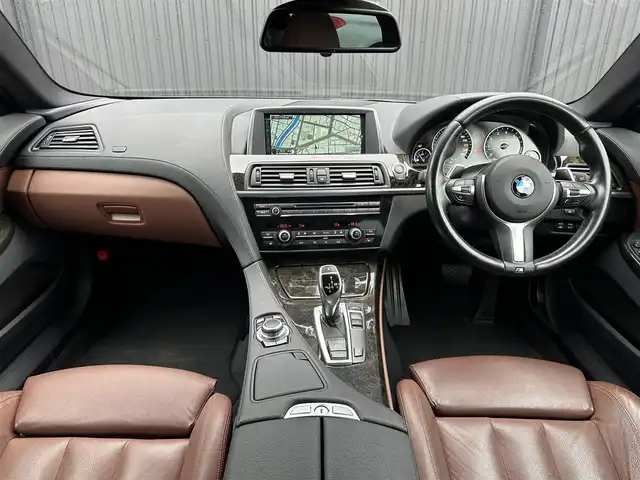 ＢＭＷ ＢＭＷ ６４０ｉ グランクーペ Mスポーツ 福島県 2014(平26)年 6.3万km カーボンブラックM サンルーフ/インテリジェントセーフティ/クルーズコントロール/茶革シート/パワーシート/シートヒーター /純正ナビ/バックカメラ/フルセグTV/ミラー一体型ETC/コンフォートアクセス/キセノンオートライト/オートホールド /パドルシフト/アイドリングストップ/純正19インチAW/取扱説明書/保証書/スペアキー