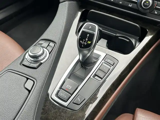 ＢＭＷ ＢＭＷ ６４０ｉ グランクーペ Mスポーツ 福島県 2014(平26)年 6.3万km カーボンブラックM サンルーフ/インテリジェントセーフティ/クルーズコントロール/茶革シート/パワーシート/シートヒーター /純正ナビ/バックカメラ/フルセグTV/ミラー一体型ETC/コンフォートアクセス/キセノンオートライト/オートホールド /パドルシフト/アイドリングストップ/純正19インチAW/取扱説明書/保証書/スペアキー
