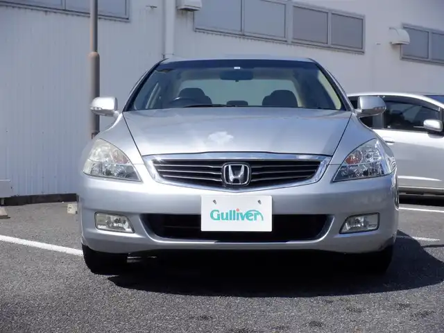 ホンダ インスパイア 30TL 静岡県 2003(平15)年 6.6万km サテンシルバーメタリック 走行65865キロ（登録時）/カードキー/前席パワーシート/純正CDオーディオ/HIDヘッドライト/フォグランプ/純正16インチアルミ/クルーズコントロール/純正フロアマット/純正ドアバイザー/スペアキー/オートエアコン/取説あり