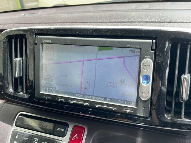 ホンダ Ｎ ＯＮＥ プレミアム SSパッケージ 愛知県 2015(平27)年 9.1万km プレミアムホワイトパール 純正ナビ/シートヒーター/ワンセグ/CD DVD/Bluetooth/バックカメラ/純正アルミホイール/オートライト/ドライブレコーダー/ETC/ステアリングスイッチ/スマートキー/プッシュスタート