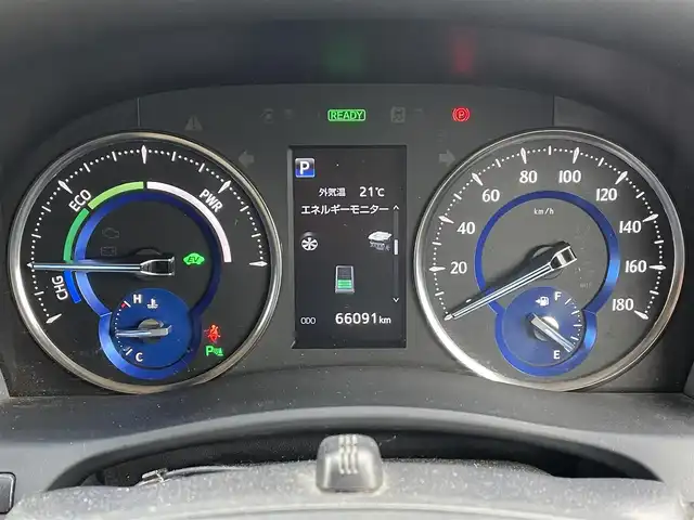 トヨタ ヴェルファイア ハイブリット X 道央・札幌 2018(平30)年 6.6万km ブラック ・４WD/・衝突軽減ブレーキ/・寒冷地仕様/・両側パワースライドドア/・サンルーフ/・純正ナビ/　CD＆DVD＆BT＆TV/・バックカメラ/・フリップダウンモニター/・コーナーセンサー/・レーンキープアシスト/・レーダークルーズコントロール/・AC１００V /・ワイパー熱線/・オートエアコン/・オートライト/・オートリトラミラー/・ステアリングスイッチ/・ハンズフリー/・プッシュスタート/・スマートキー/・リアヒッチメンバー/・ビルトインETC/・LEDヘッドライト/・MT付きAT/・純正フロアマット/・ドアバイザー/・ウィンカーミラー/・フォグライト/・スペアキー