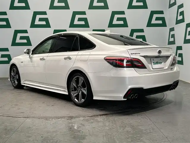 トヨタ クラウン ハイブリッド RS アドバンス 鹿児島県 2018(平30)年 5.2万km パール 禁煙車/ムーンルーフ/純正ナビ/（AM・FM/CD・DVD/フルセグ/BT/USB/MSV/AUX）/パノラミックビューモニター/デジタルインナーミラー/ビルトインETC2.0/純正ドラレコ/室内ドラレコ/テレビキャンセラー/トヨタセーフティセンス/・プリクラッシュセーフティ/・オートマチックハイビーム/・ロードサインアシスト/・先行車発進告知機能/・レーントレーシングアシスト/・レーダークルーズコントロール/インテリジェントクリアランスソナー/リアクロストラフィックアラート/パーキングサポートブレーキ/ブラインドスポットモニター/リヤカメラディテクション/純正ドアバイザー/純正フロアマット/純正18インチAW/メモリシート/電格ミラー/革巻きステアリング/ステアリングリモコン/電動パーキング/プッシュスタート/スマートキー