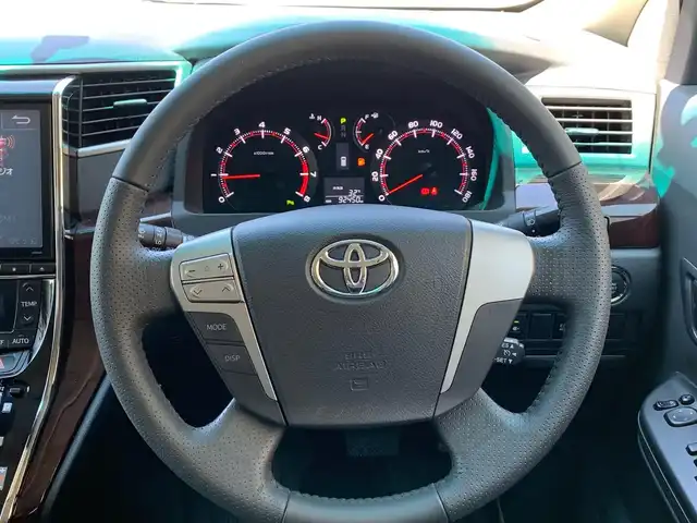 トヨタ ヴェルファイア 2．4Z 福井県 2014(平26)年 9.3万km ホワイトパールクリスタルシャイン (株)IDOMが運営する【じしゃロン福井店】の自社ローン専用車両になりますこちらは現金またはオートローンご利用時の価格です。自社ローンご希望の方は別途その旨お申付け下さい/アルパイン10インチナビ/フルセグTV/ETC/バックカメラ/両側パワースライドドア/コーナーセンサー/プッシュスタート