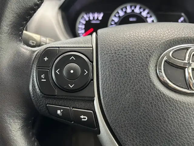 トヨタ ヴォクシー ZS 鹿児島県 2014(平26)年 7.5万km ブラッキッシュアゲハガラスフレーク ワンオーナー/片側パワースライドドア/アイドリングストップ/純正7インチSDナビ【NSCP-W62】/（CD/DVD/ワンセグ/Bluetooth/SD）/ビルトインETC/バックカメラ/革巻きステアリング/ステアリングリモコン/純正LEDヘッドライト/フロントフォグランプ/オートライト/スペアタイヤ1本/純正フロアマット/純正ドアバイザー/純正16インチアルミ/保証書&取扱説明書