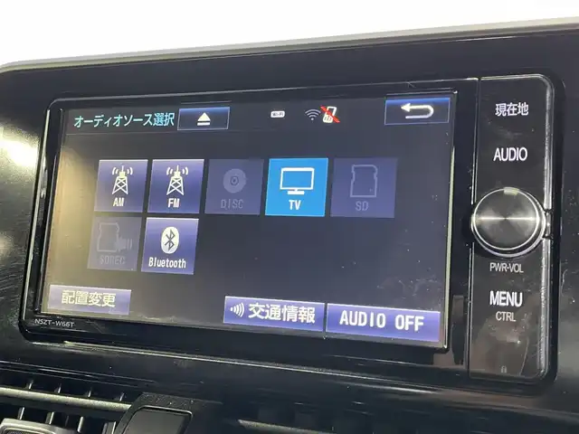 トヨタ Ｃ－ＨＲ G 大阪府 2017(平29)年 2.2万km ホワイトパールクリスタルシャイン TRDエアロ 黒革シート 純正ナビ(フルセグ/DVD再生/Bluetooth) 衝突軽減 レーダークルコン クリアランスソナー BSM レーンアシスト オートハイビーム シートヒーター