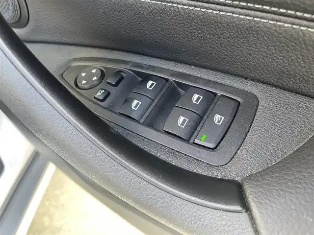 ＢＭＷ Ｘ２ xDrive 18d MスポーツX 東京都 2020(令2)年 4.5万km 白 純正ナビ/バックカメラ/ACC/革シート/純正20インチアルミホイール/ドライブレコーダー/シートヒーター/ETC2.0