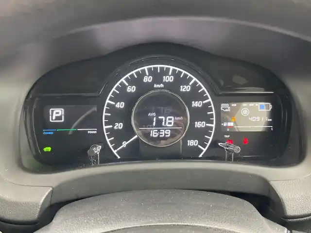 日産 ノート e－パワー X Vセレクション 愛知県 2020(令2)年 4.1万km オレンジ 禁煙車/純正7インチナビ/（AM/FM/ワンセグTV/SD/CD）/全方位カメラ/デジタルインナーミラー/エマージェンシーブレーキ/レーンキープアシスト/オートマチックハイビーム/クリアランスソナー/スマートキー/スペアキー有/17インチアルミホイール/LEDヘッドライト/純正フロアマット/横滑り防止装置/プッシュスタート