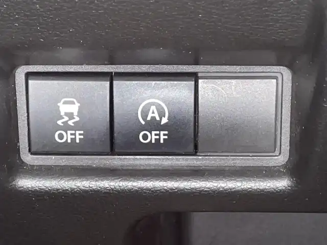 スズキ スペーシア HYBRID X 滋賀県 2024(令6)年 0.8万km モスグレーメタリック 純正9インチナビ/【CD.DVD.Bluetooth.フルセグTV】/全方位カメラ/衝突軽減ブレーキ/前席シートヒーター/両側パワースライドドア/レザー調シートカバー/コーナーセンサー/LEDヘッドライト/オートライト/アイドリングストップ/オットマン/スマートキー