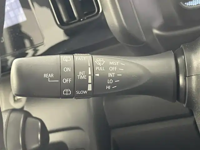 スズキ スペーシア HYBRID X 滋賀県 2024(令6)年 0.8万km モスグレーメタリック 純正9インチナビ/【CD.DVD.Bluetooth.フルセグTV】/全方位カメラ/衝突軽減ブレーキ/前席シートヒーター/両側パワースライドドア/レザー調シートカバー/コーナーセンサー/LEDヘッドライト/オートライト/アイドリングストップ/オットマン/スマートキー