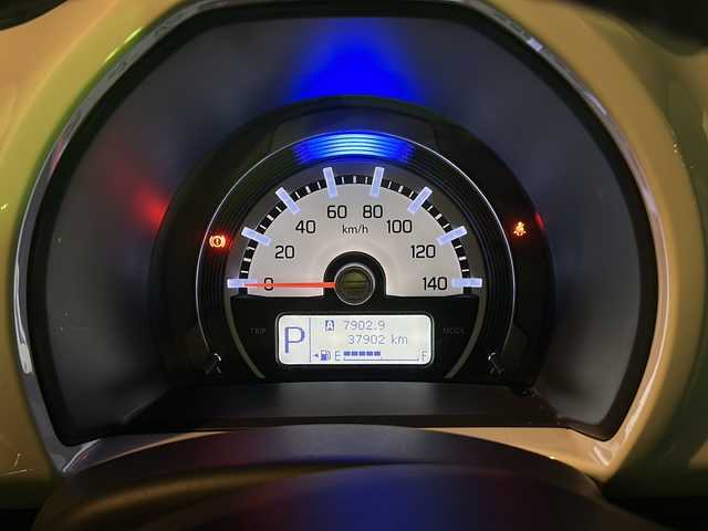 スズキ ハスラー Jスタイル 大阪府 2015(平27)年 3.8万km ブルーイッシュブラックパール 社外ナビ（Panasonic　CN-R302Z）/　　　　　　　（CD DVD フルセグTV）/衝突軽減ブレーキ/ETC/革巻きステアリング/ステアリングリモコン/スマートキー×２/プッシュスタート/シートヒーター/オートエアコン/オートライト/HIDヘッドライト/フォグランプ/保証書/取扱説明書/ナビ取扱説明書/　