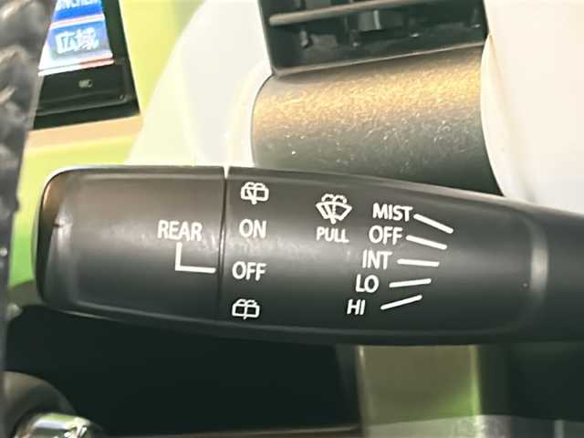 スズキ ハスラー Jスタイル 大阪府 2015(平27)年 3.8万km ブルーイッシュブラックパール 社外ナビ（Panasonic　CN-R302Z）/　　　　　　　（CD DVD フルセグTV）/衝突軽減ブレーキ/ETC/革巻きステアリング/ステアリングリモコン/スマートキー×２/プッシュスタート/シートヒーター/オートエアコン/オートライト/HIDヘッドライト/フォグランプ/保証書/取扱説明書/ナビ取扱説明書/　