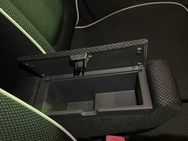 スズキ ハスラー Jスタイル 大阪府 2015(平27)年 3.8万km ブルーイッシュブラックパール 社外ナビ（Panasonic　CN-R302Z）/　　　　　　　（CD DVD フルセグTV）/衝突軽減ブレーキ/ETC/革巻きステアリング/ステアリングリモコン/スマートキー×２/プッシュスタート/シートヒーター/オートエアコン/オートライト/HIDヘッドライト/フォグランプ/保証書/取扱説明書/ナビ取扱説明書/　