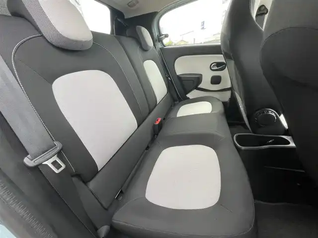 ルノー トゥインゴ EDC 栃木県 2020(令2)年 4.7万km ブルードラジェ AppleCarPlay/キーレス/クルーズコントロール/ミラー型バックカメラ/ETC/LEDヘッドライト/オートライト/バックソナー /ドライブレコーダー