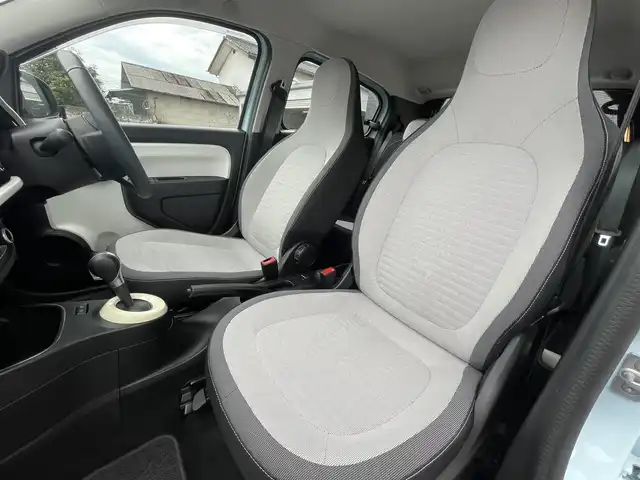 ルノー トゥインゴ EDC 栃木県 2020(令2)年 4.7万km ブルードラジェ AppleCarPlay/キーレス/クルーズコントロール/ミラー型バックカメラ/ETC/LEDヘッドライト/オートライト/バックソナー /ドライブレコーダー