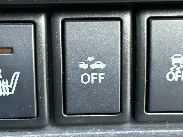 スズキ ハスラー G 岡山県 2018(平30)年 7万km アクティブイエロー/ブラック2トーンルーフ 登録時走行距離69245km/社外ナビ/フルセグTV(AM/FM/CD/Bluetooth)/バックカメラ/ETC/前後ドライブレコーダー/レーダーブレーキサポート/横滑り防止装置/アイドリングストップ/D/N席シートヒーター/オートライト/プッシュスタート/スマートキー×2/１５インチ社外AW/社外フロアマット