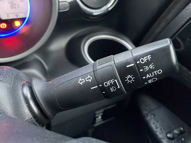 ホンダ Ｎ ＢＯＸ カスタム G Lパッケージ 福井県 2012(平24)年 5.4万km プレミアムホワイトパール (株)IDOMが運営する【じしゃロン福井店】の自社ローン専用車両になりますこちらは現金またはオートローンご利用時の価格です。自社ローンご希望の方は別途その旨お申付け下さい/社外ナビ/Bluetooth/フルセグTV/CD/DVD/オートライト/フォグライト/アイドリングストップ/パワースライドドア/ETC/純正アルミホイール/プッシュスタート/スマートキー/スペアキー/取扱説明書