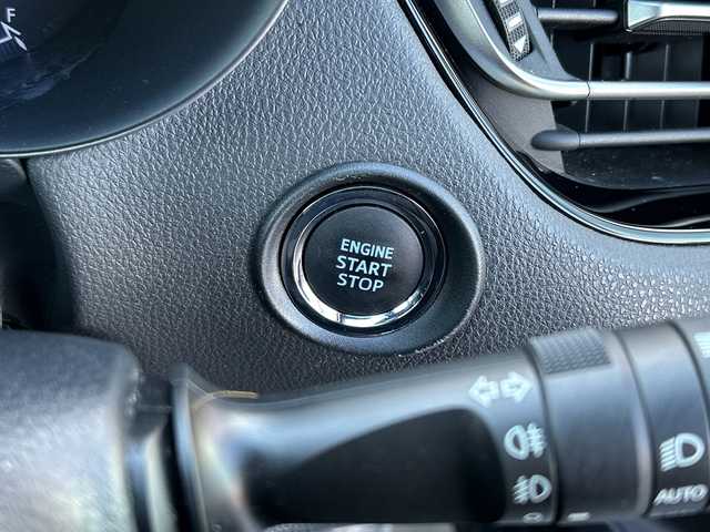 トヨタ Ｃ－ＨＲ G－T モード ネロ セーフティプラス 秋田県 2021(令3)年 8.8万km ホワイトパールクリスタルシャイン ・純正ナビ　/・Ｂｌｕｅｔｏｏｔｈ　/・AppleCarPlay/・ＡｎｄｒｏｉｄAuto/・全方位カメラ　/・ＥＴＣ　/・ターボ　/・４ＷＤ　/・シートヒーター　/・ハーフレザー　/・ＡＢＳ　/・横滑り防止/・レーンキープアシスト/・クルーズコントロール　/・純正アルミホイール /・純正フロアマット /・純正エアロ/・オートライト/・オートハイビーム/・LEDヘッドライト/・電動格納ミラー/・寒冷地仕様/・スペアキー/・エンジンスタートボタン