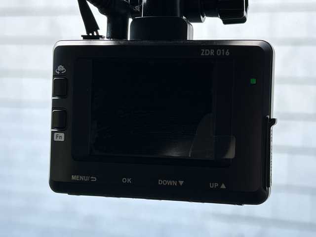 トヨタ Ｃ－ＨＲ G－T モード ネロ セーフティプラス 秋田県 2021(令3)年 8.8万km ホワイトパールクリスタルシャイン ・純正ナビ　/・Ｂｌｕｅｔｏｏｔｈ　/・AppleCarPlay/・ＡｎｄｒｏｉｄAuto/・全方位カメラ　/・ＥＴＣ　/・ターボ　/・４ＷＤ　/・シートヒーター　/・ハーフレザー　/・ＡＢＳ　/・横滑り防止/・レーンキープアシスト/・クルーズコントロール　/・純正アルミホイール /・純正フロアマット /・純正エアロ/・オートライト/・オートハイビーム/・LEDヘッドライト/・電動格納ミラー/・寒冷地仕様/・スペアキー/・エンジンスタートボタン